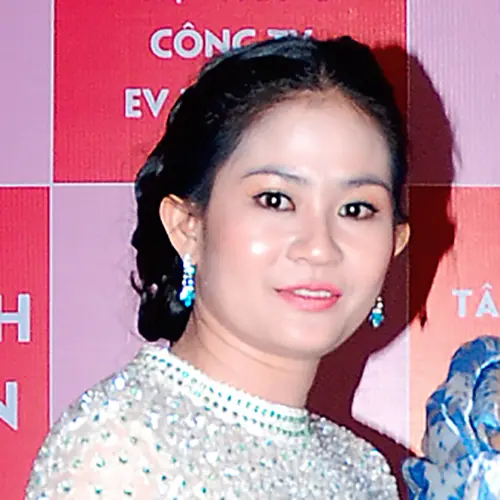 phong van chi dinh quang ngai
